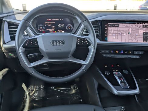 Used 2024 Audi Q4 e-tron Premium Plus w/ Premium Plus AWD/4WD image 8
