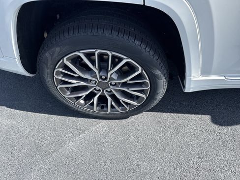 Used 2025 Jeep Grand Cherokee L Summit AWD/4WD image 11