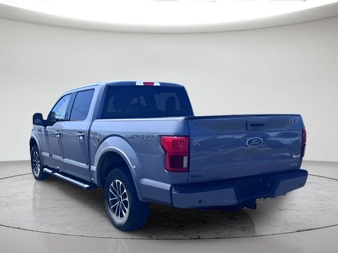 Used 2019 Ford F150 Lariat w/ Equipment Group 502A Luxury AWD/4WD image 4