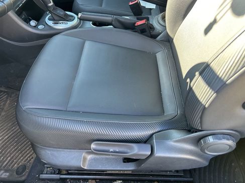 Used 2016 Volkswagen Beetle 1.8T SE image 15