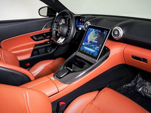 Used 2022 Mercedes-Benz SL 63 AMG 4MATIC image 18