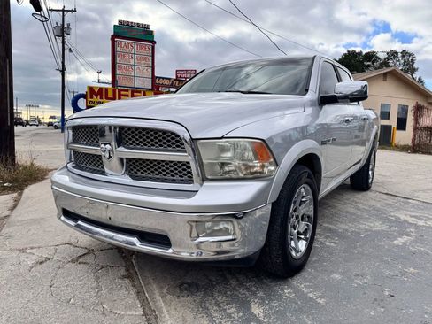 Used 2010 Dodge Ram 1500 Truck Laramie image 6