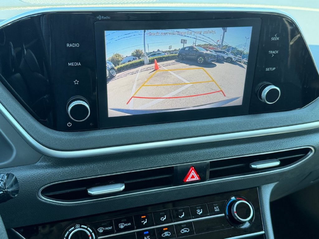 Used 2022 Hyundai Sonata SE w/ Cargo Package FWD image 25
