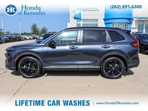 Used 2026 Honda CR-V Sport Touring image 2