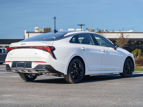 New 2026 Kia K5 GT-Line w/ GT-Line Premium Package FWD image 5