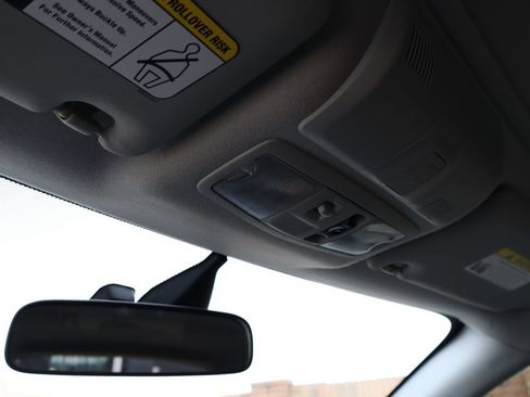 Used 2011 Mitsubishi Outlander Sport SE FWD image 24