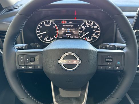 New 2026 Nissan Rogue SV FWD image 20