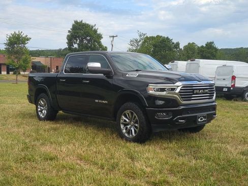 Used 2022 RAM 1500 Limited AWD/4WD image 15
