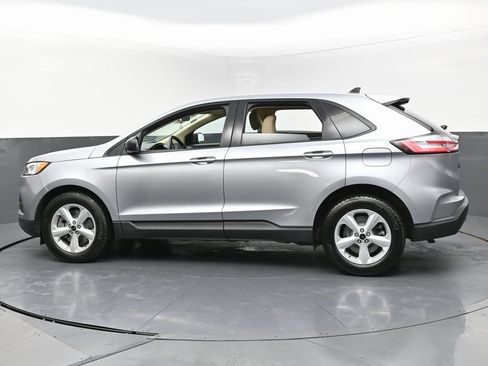 Used 2024 Ford Edge SE image 8