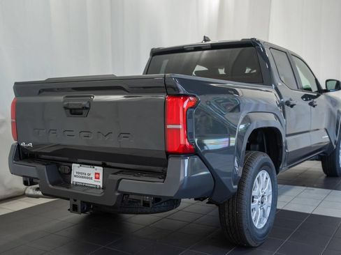 New 2026 Toyota Tacoma SR5 AWD/4WD image 4