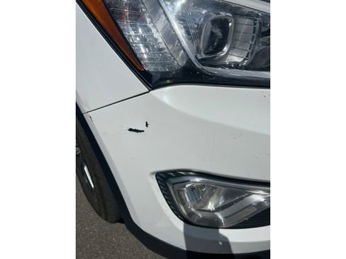 Used 2016 Hyundai Santa Fe SE image 7