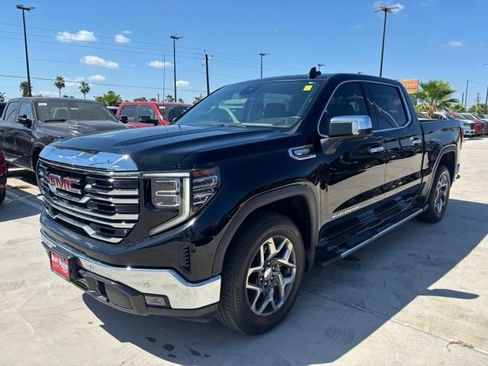 Used 2023 GMC Sierra 1500 SLT RWD image 3
