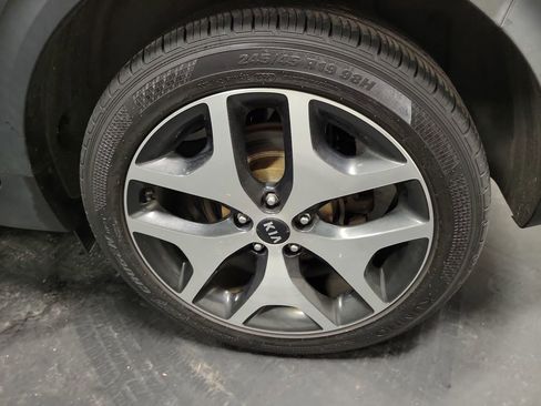 Used 2017 Kia Sportage SX image 11