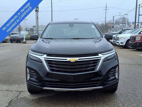 Used 2023 Chevrolet Equinox LT image 2