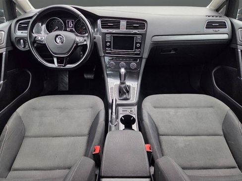 Used 2019 Volkswagen Golf S AWD/4WD image 19