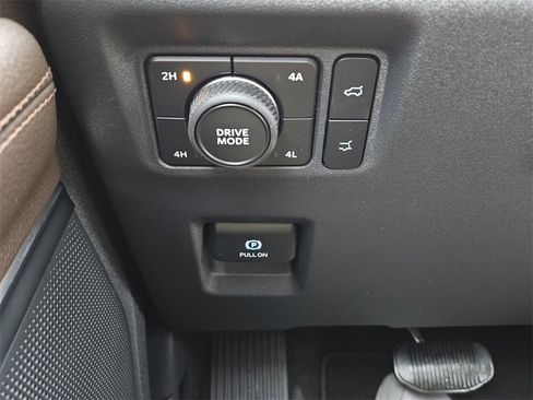 New 2025 Ford Expedition King Ranch image 26