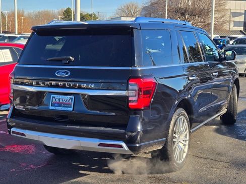 Used 2023 Ford Expedition Platinum image 10