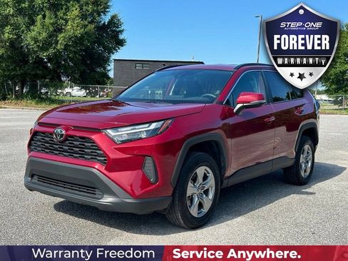 Used 2025 Toyota RAV4 XLE FWD image 2