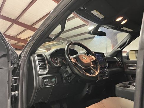 Used 2022 RAM 3500 Big Horn image 7