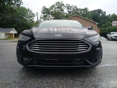 Used 2020 Ford Fusion SE FWD image 5