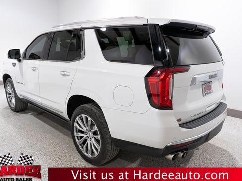 Used 2021 GMC Yukon Denali w/ Advanced Technology Package AWD/4WD image 3