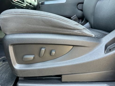 Used 2015 GMC Sierra 1500 SLE w/ SLE Value Package image 12