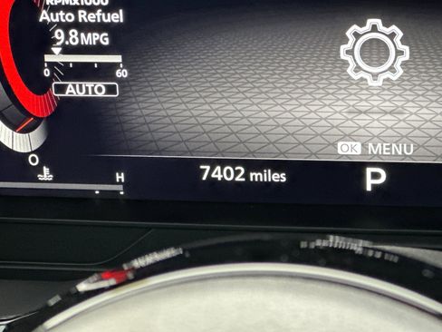 Used 2023 Nissan Pathfinder Platinum w/ Cargo Package image 29