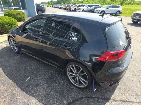 Used 2017 Volkswagen Golf R 4-Door AWD/4WD image 12