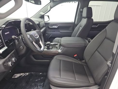 New 2026 GMC Sierra 1500 SLT w/ SLT Convenience Package image 21