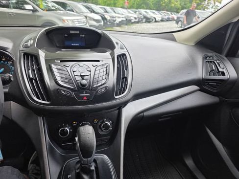 Used 2014 Ford Escape SE FWD image 16