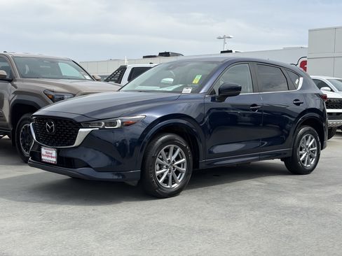Used 2025 MAZDA CX-5 AWD 2.5 S w/ Preferred Package image 6