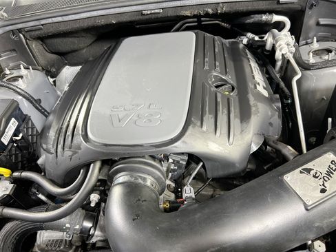 Used 2022 Dodge Durango R/T w/ Blacktop Package image 32