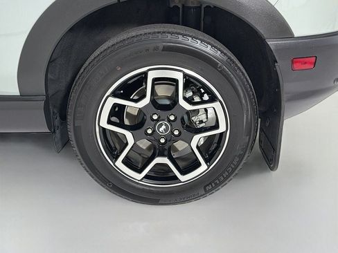 Used 2021 Ford Bronco Sport Big Bend w/ Big Bend Package AWD/4WD image 35