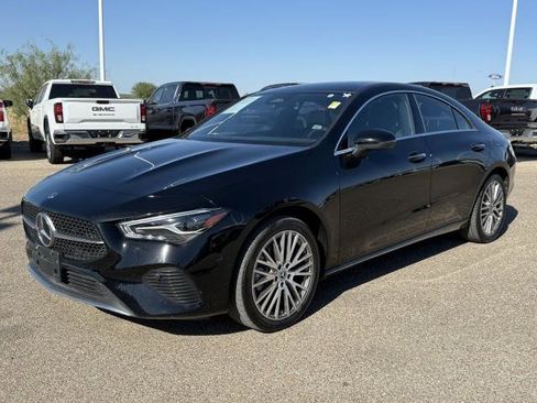 Used 2025 Mercedes-Benz CLA 250 image 4