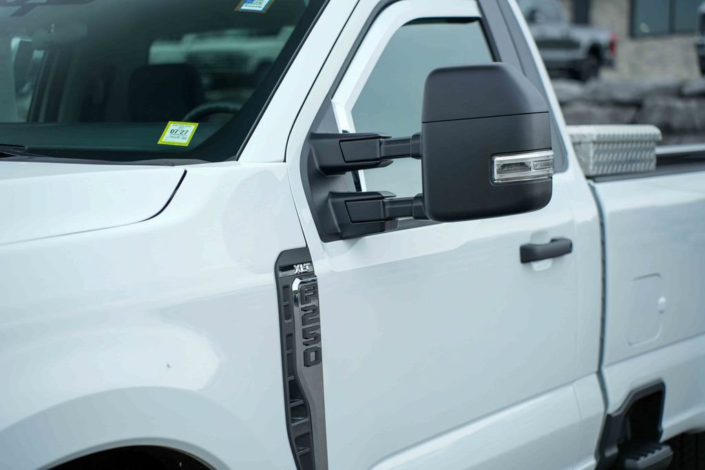 Used 2026 Ford F250 XLT AWD/4WD image 10