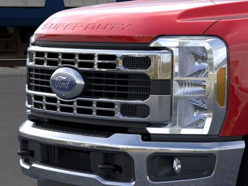 New 2026 Ford F250 XLT w/ 360-Degree Camera Package AWD/4WD image 17