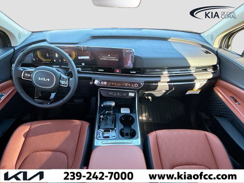 New 2026 Kia Carnival EX FWD image 15