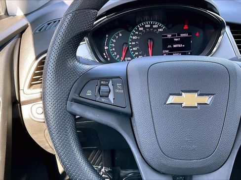Used 2019 Chevrolet Trax LS w/ Tint and Cruise Package image 23