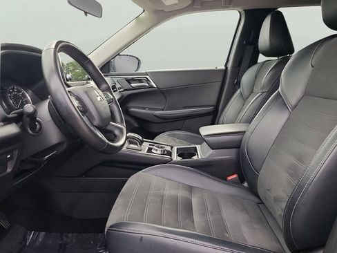 Used 2024 Mitsubishi Outlander SE AWD/4WD image 20