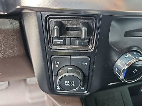 Used 2024 Ford F250 King Ranch w/ FX4 Off-Road Package image 26