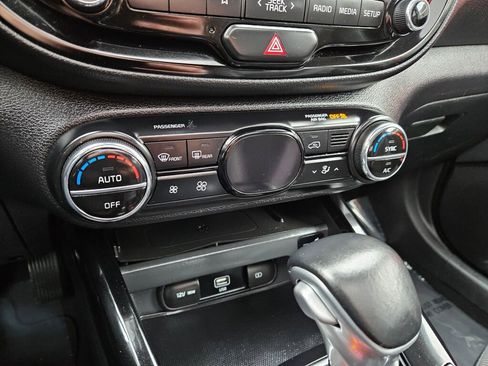 Used 2020 Kia Soul GT-Line Turbo image 6