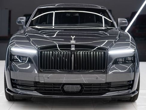 Used 2024 Rolls-Royce Spectre w/ Spectre Launch Package AWD/4WD image 2