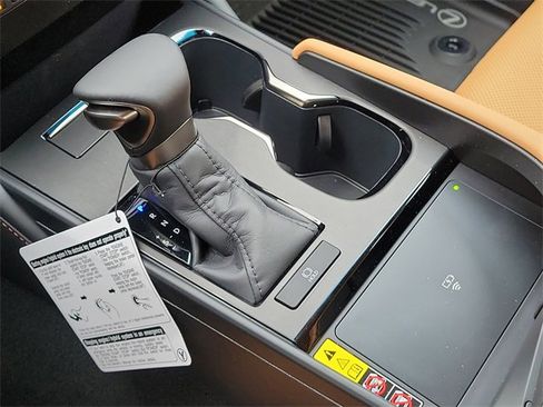 New 2025 Lexus ES 350 w/ Premium Package image 29