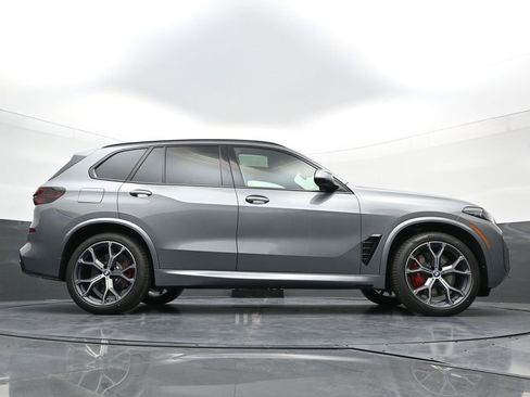New 2026 BMW X5 xDrive50e w/ M Sport Package image 29