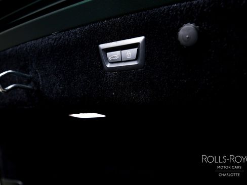 Used 2024 Rolls-Royce Spectre w/ Spectre Launch Package image 21