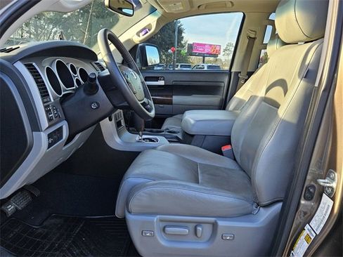 Used 2012 Toyota Tundra Limited image 3