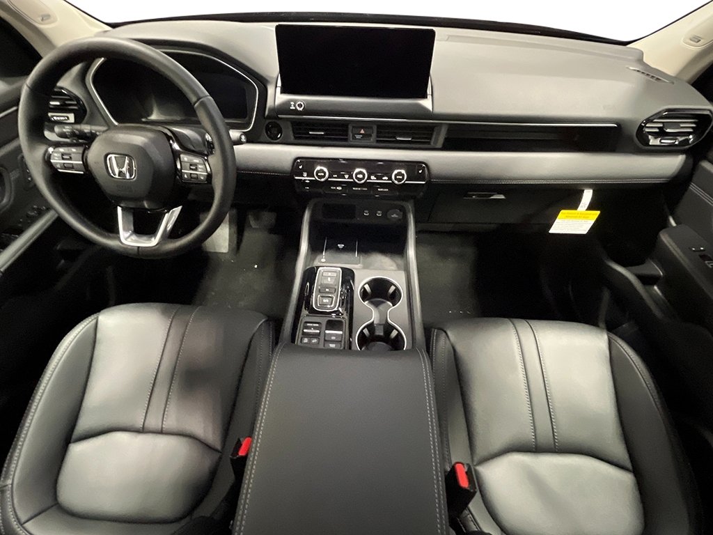 New 2026 Honda Pilot Touring image 16