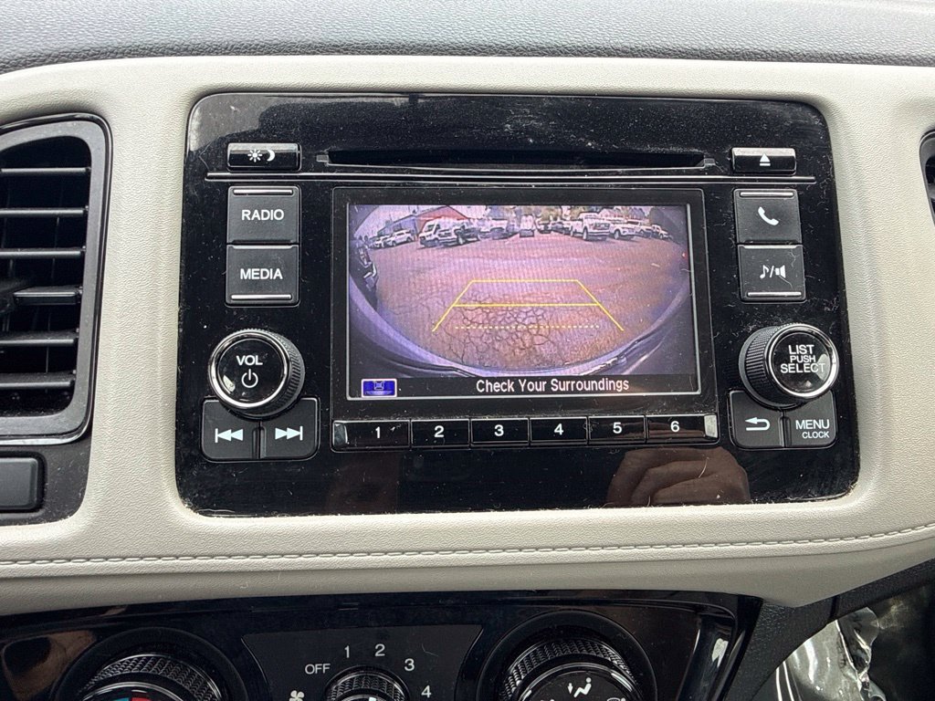 Used 2019 Honda HR-V LX image 24