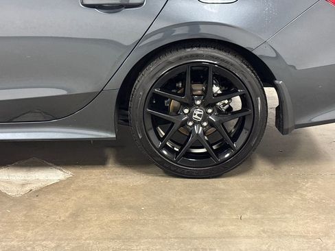 Used 2024 Honda Civic Sport image 10
