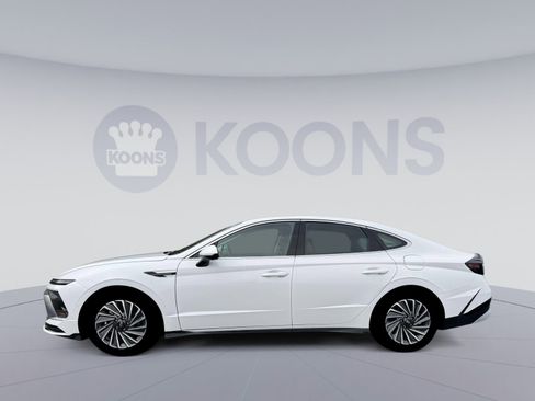 New 2026 Hyundai Sonata Limited FWD image 4